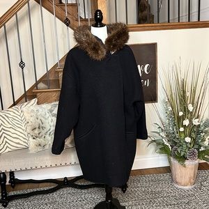 100% Pure wool Linda lundstrom designer jacket